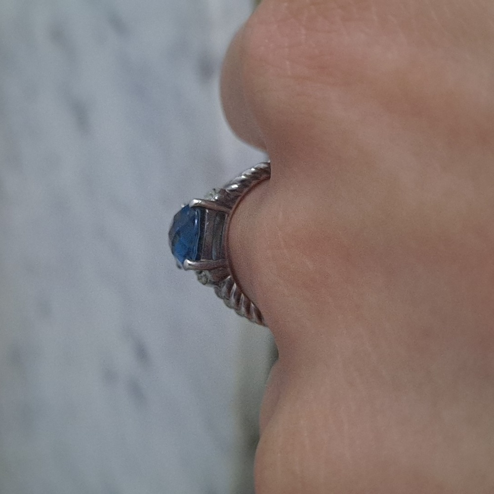 Authentic David Yurman Petite Wheaton ring - Picture 12 of 16